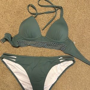 Shade & Shore two piece